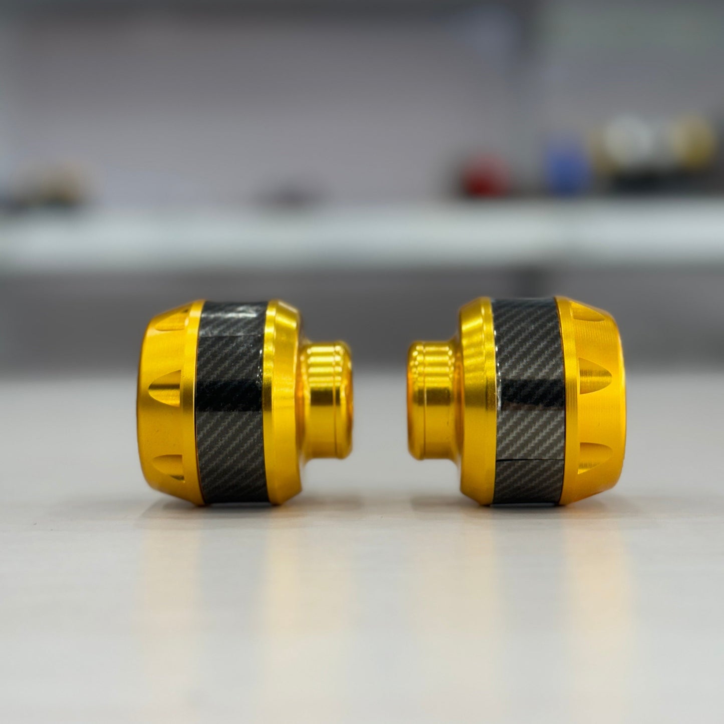 New Universal Motorcycle Frame Slider Aluminum Alloy Front Fork Cup Falling Protector Explosion-proof Front Fork Cups Sliders Crash