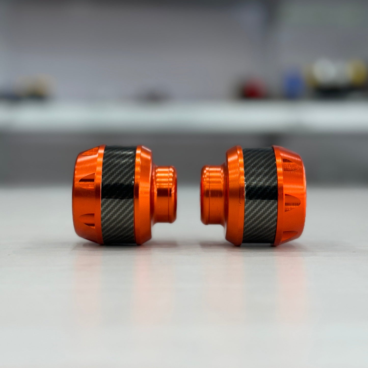 New Universal Motorcycle Frame Slider Aluminum Alloy Front Fork Cup Falling Protector Explosion-proof Front Fork Cups Sliders Crash